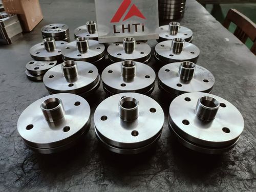 Son şirket blogları hakkında Titanyum Flanges'in Özellikleri, Seçim Yöntemleri ve Paslanmaz Çelik Flanges'ten Farklılıkları